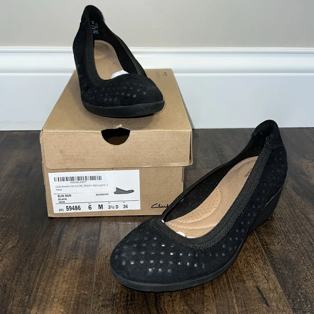 NIB Clarks Elin Sun Perforated Wedge